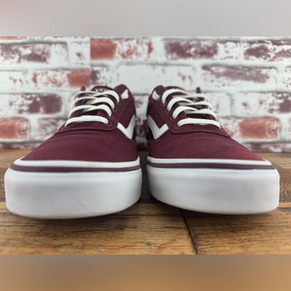 Vans Off The Wall Women’s Low Top Canvas Sneakers, US Size 9.5, Maroon and White - Picture 4 of 12